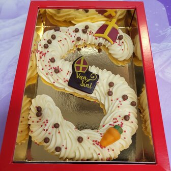Sint Letter   spuit / wit / groot