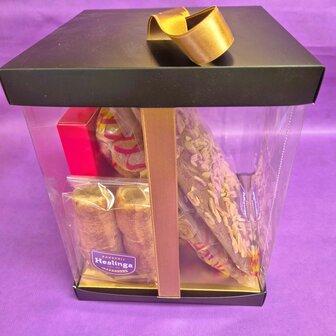 De lantaarn met gouden linten