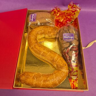 Sinterklaasboek met heerlijke Sinterklaasproducten Optie 3