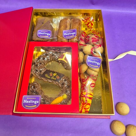 Sinterklaasboek met heerlijke Sinterklaasproducten