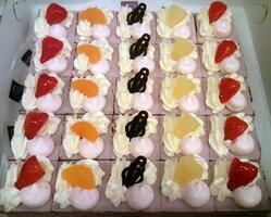 Oranjekoek 1-haps 25 stukjes